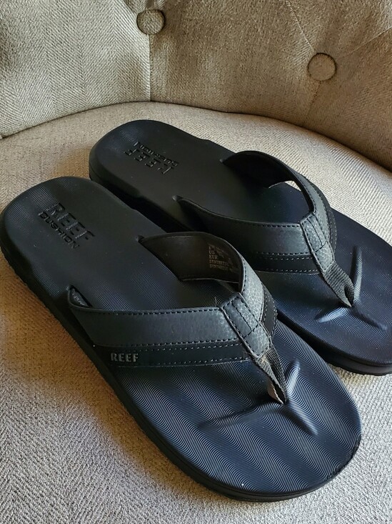 Reef Other - REEF Mens Cushion Sandals Size 8 New Nwot